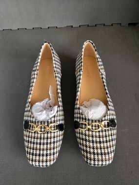 Plaid Chain-Trim Women’s Loafers - Black & Cream
